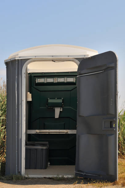 Best Construction site porta potty rental  in Davenport, WA