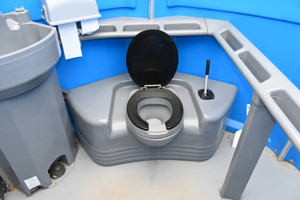Best Porta potty rental near me  in Davenport, WA
